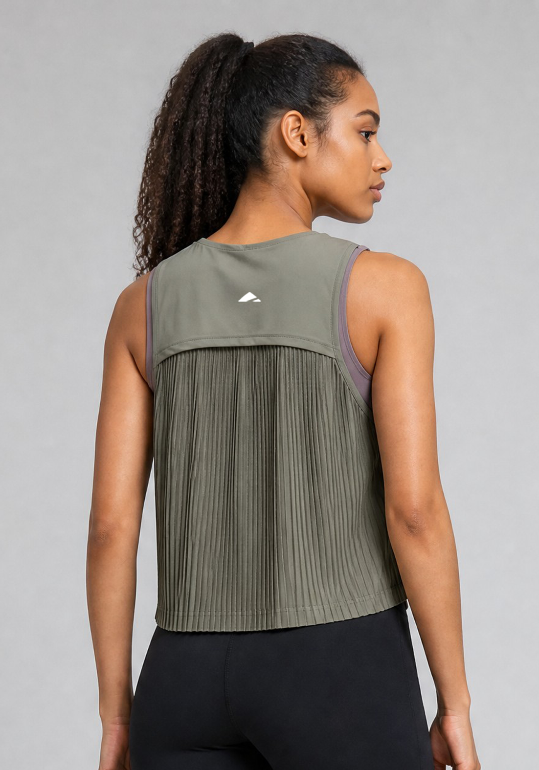 Layer AeroFlow Training Vest in khaki, back view
