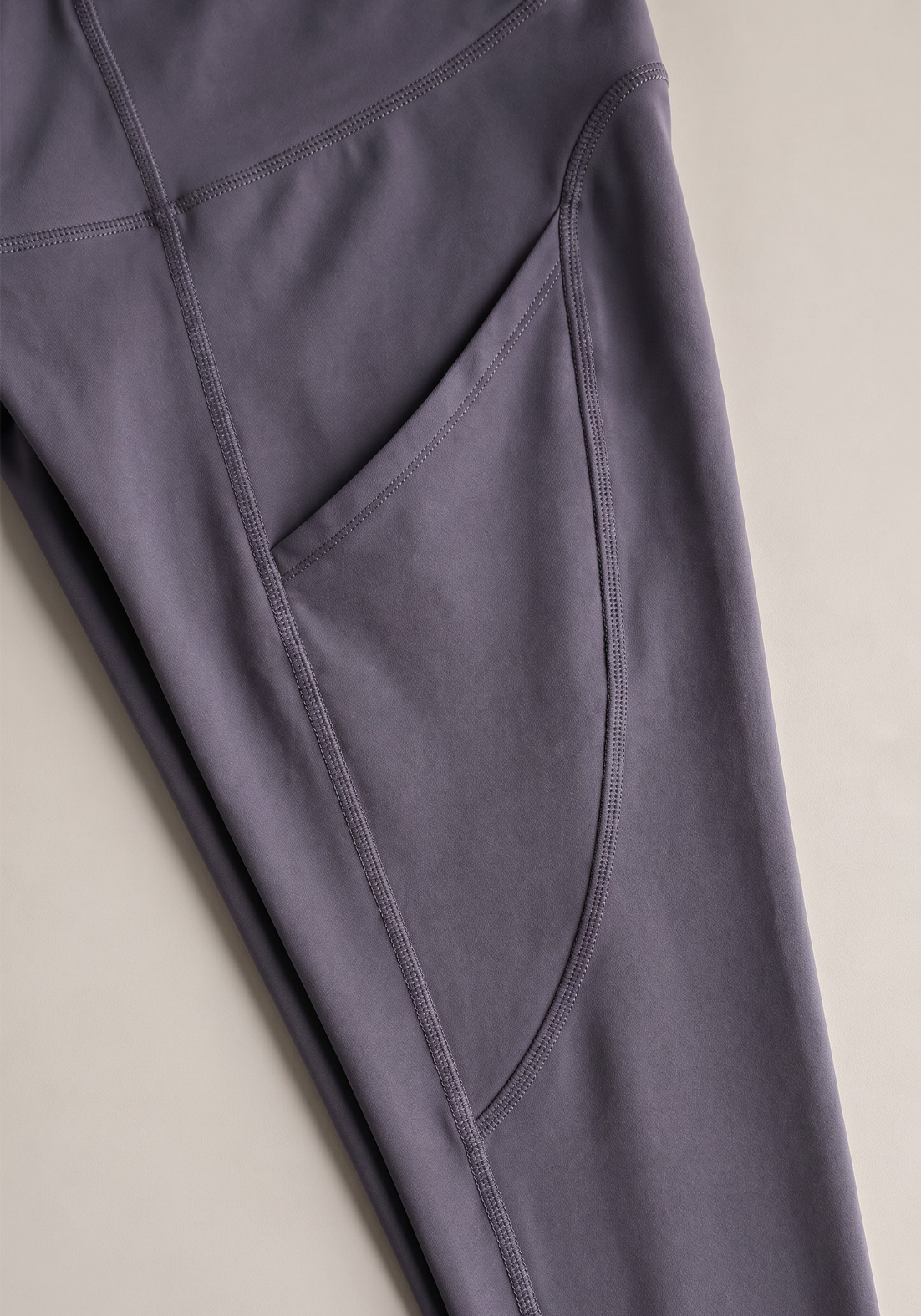 Layer LRX Training Leggings in Purple, leg detail
