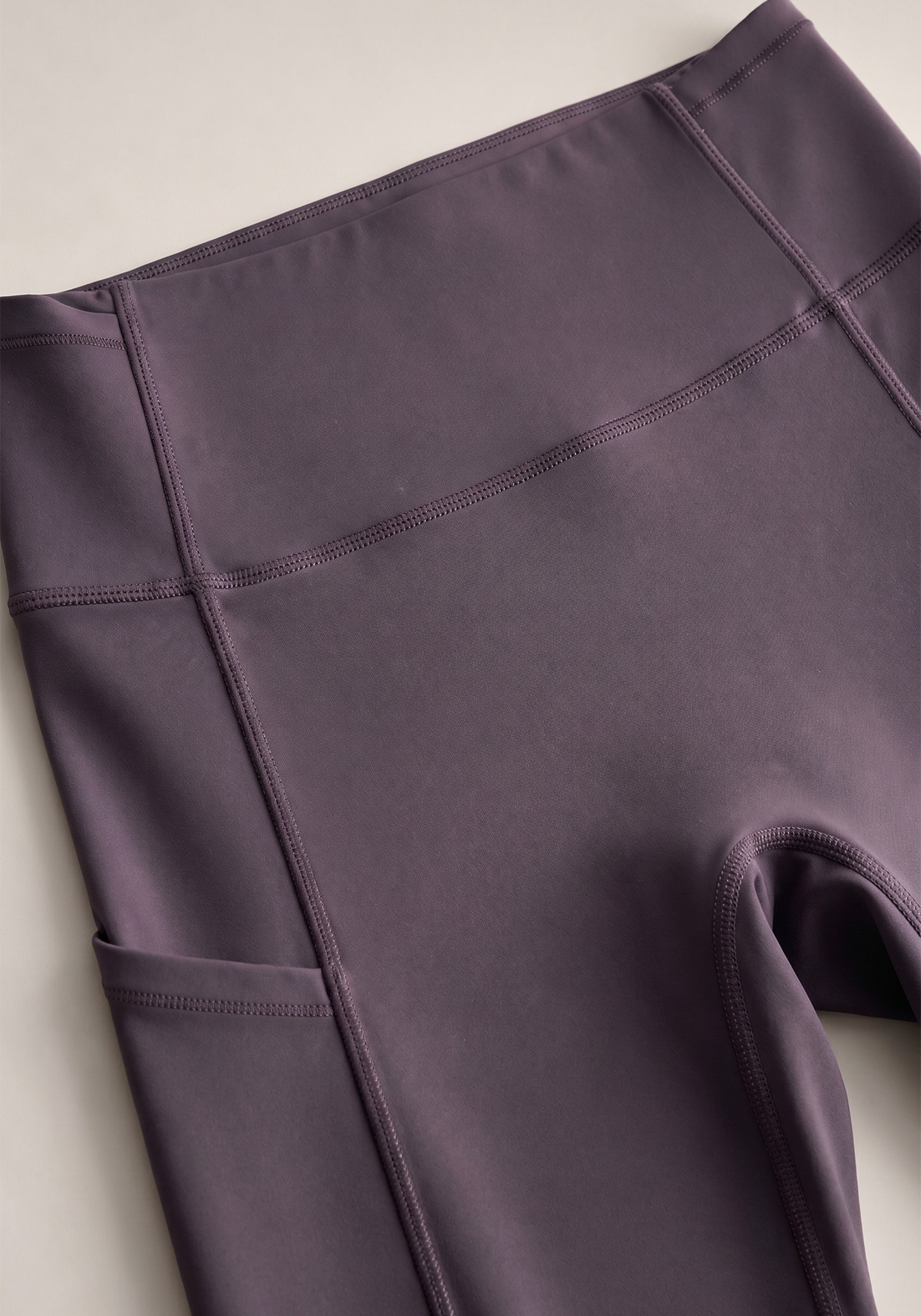 Layer LRX Training Leggings in Purple, waistband close up detail
